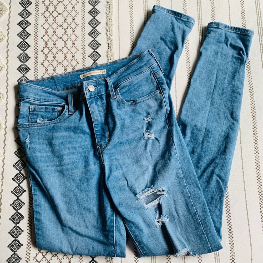 Levi’s 720 High Rise Super Skinny Ripped Jeans - Picture 3 of 8